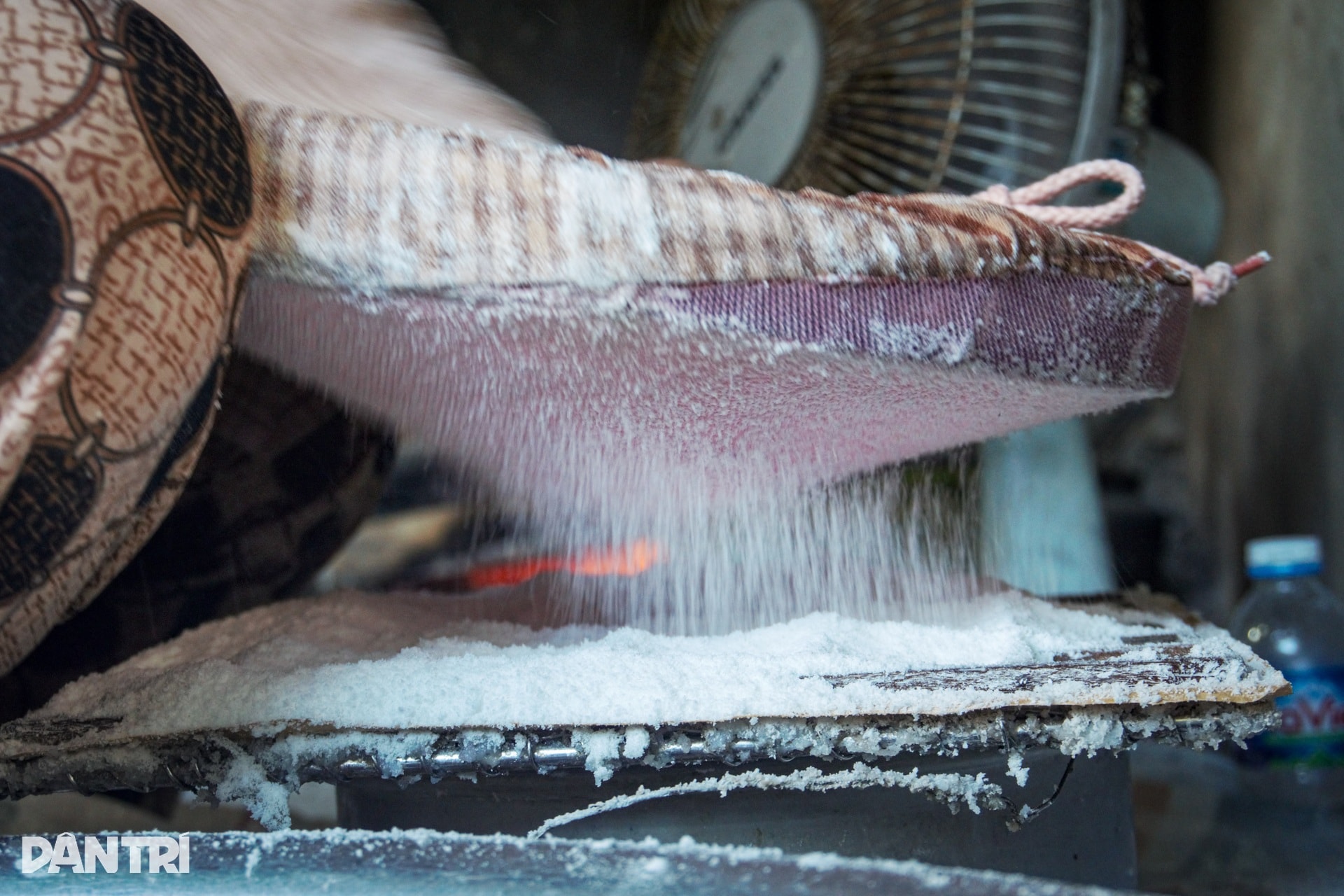 Chủ, thợ ngày đêm hơ lửa, đếm ngược số ngày chạy mùa bánh Tết - 3