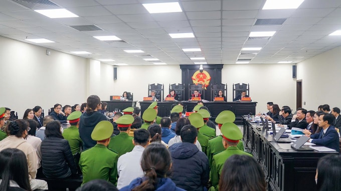 Toàn cảnh phiên tòa. Ảnh: Linh Đan