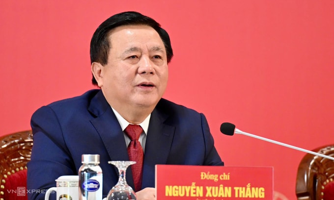 GS Nguyễn Xuân Thắng trả lời báo chí chiều 14/1. Ảnh: Giang Huy