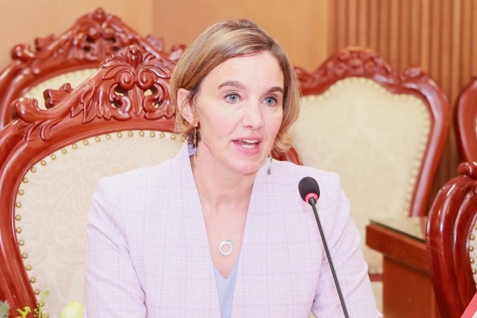 Phó chủ tịch Qualcomm phụ trách Quan hệ Chính phủ khu vực châu Á - Thái Bình Dương và Ấn Độ, bà Becky Fraser. Ảnh: Nghiêm Mai