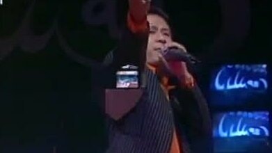 Nhóm Quả Dưa Hấu hát 'Get Down'