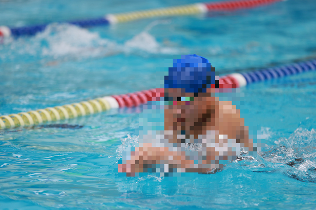 Bé 12 tuổi tử vong đột ngột vì bơi theo cách "vạn người mê" - Ảnh 1.