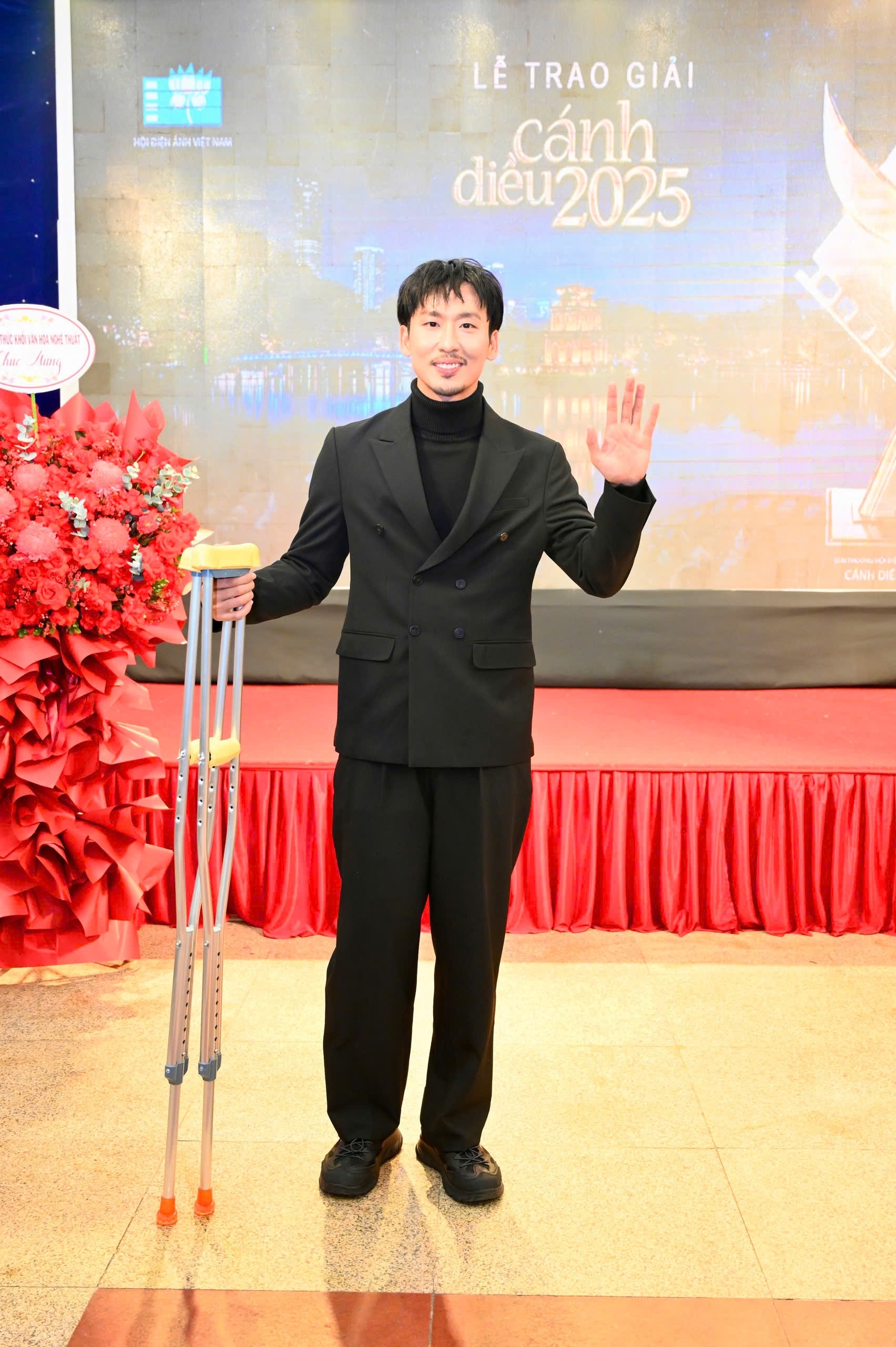 Canh dieu vang,  giai thuong dien anh anh 4