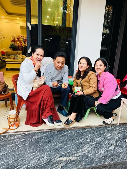 'Ngọc Hoàng' Quốc Khánh vướng tin đồn ác ý, tuổi U70 rời căn phòng 10m2 về sống với gia đình người em- Ảnh 10.