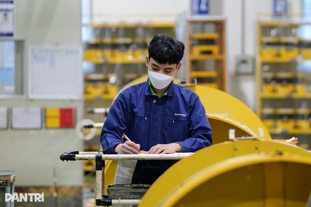 Gần 40 triệu lao động chưa có chứng chỉ nghề, ảnh hưởng lớn đến thu nhập - 1