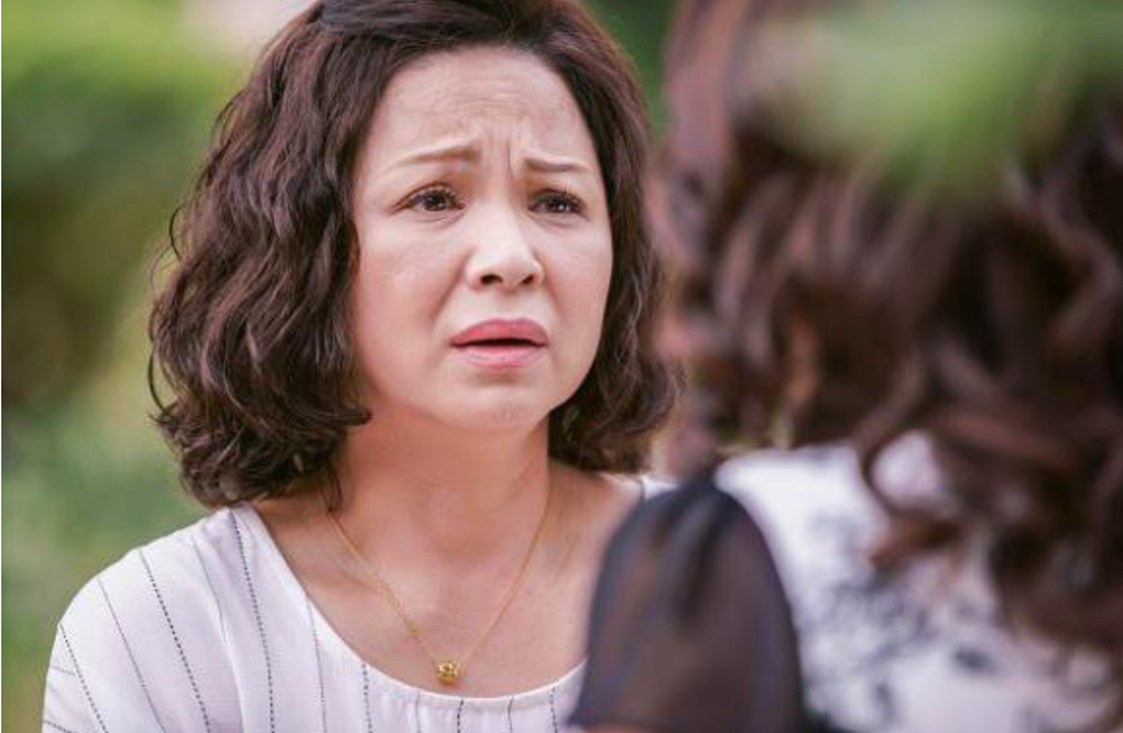 Mẹ chồng tôi bật khóc khi biết lý do các con... tranh nuôi mình - 1