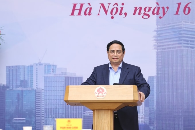 Thủ tướng Phạm Minh Chính phát biểu tại cuộc họp, ngày 16/1. Ảnh: VGP