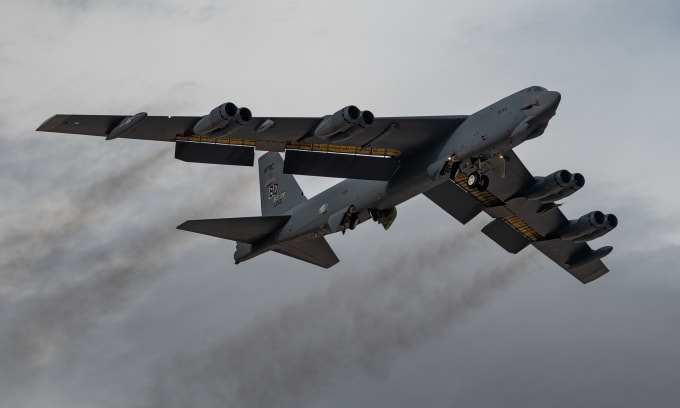 Oanh tạc cơ B-52 Mỹ cất cánh trong cuộc diễn tập ở bang Nevada hồi tháng 11/2025. Ảnh: USAF