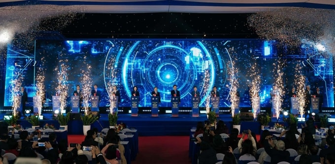 Lễ khởi công Khu Công viên công nghệ số và hỗn hợp, sáng 16/1. Ảnh: Trần Huấn