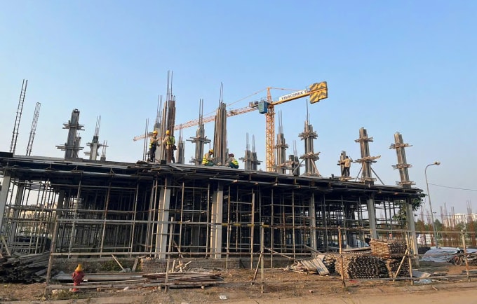 Đội ngũ thi công trên công trường. Ảnh: SJ Group