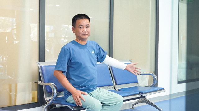 Gần 3 thập kỷ sống chung với khuỷu tay biến dạng, người đàn ông hồi phục vận động ngoạn mục nhờ công nghệ in 3D - Ảnh 3.