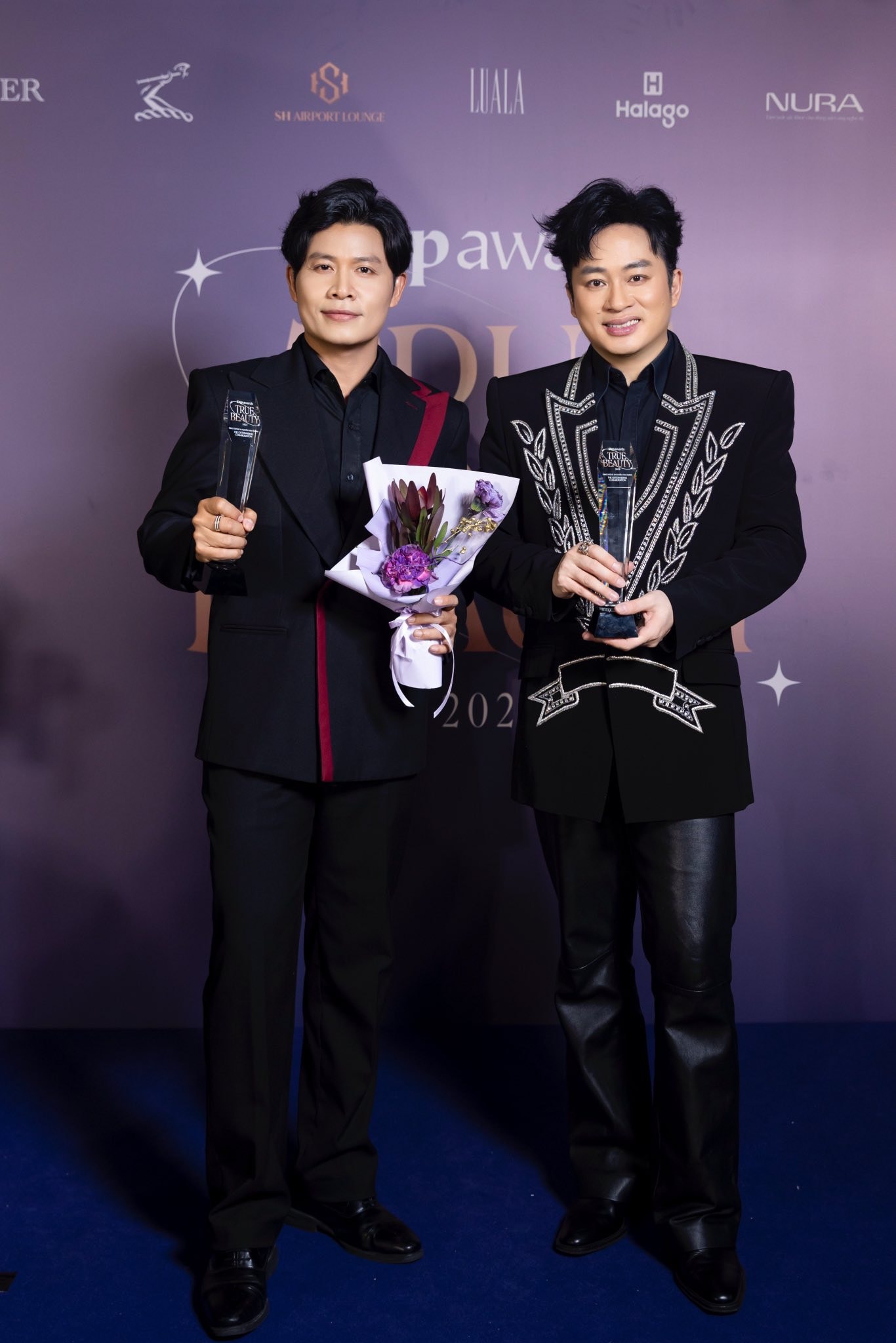 Tin vui của Tùng Dương và nhạc sĩ Nguyễn Văn Chung- Ảnh 1. Tin vui của Tùng Dương và nhạc sĩ Nguyễn Văn Chung- Ảnh 1.