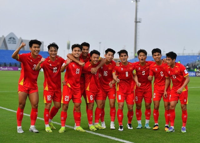 Lịch thi đấu bóng đá hôm nay ngày 16/1 - 17/1: U23 Việt Nam đấu U23 UAE- Ảnh 1.