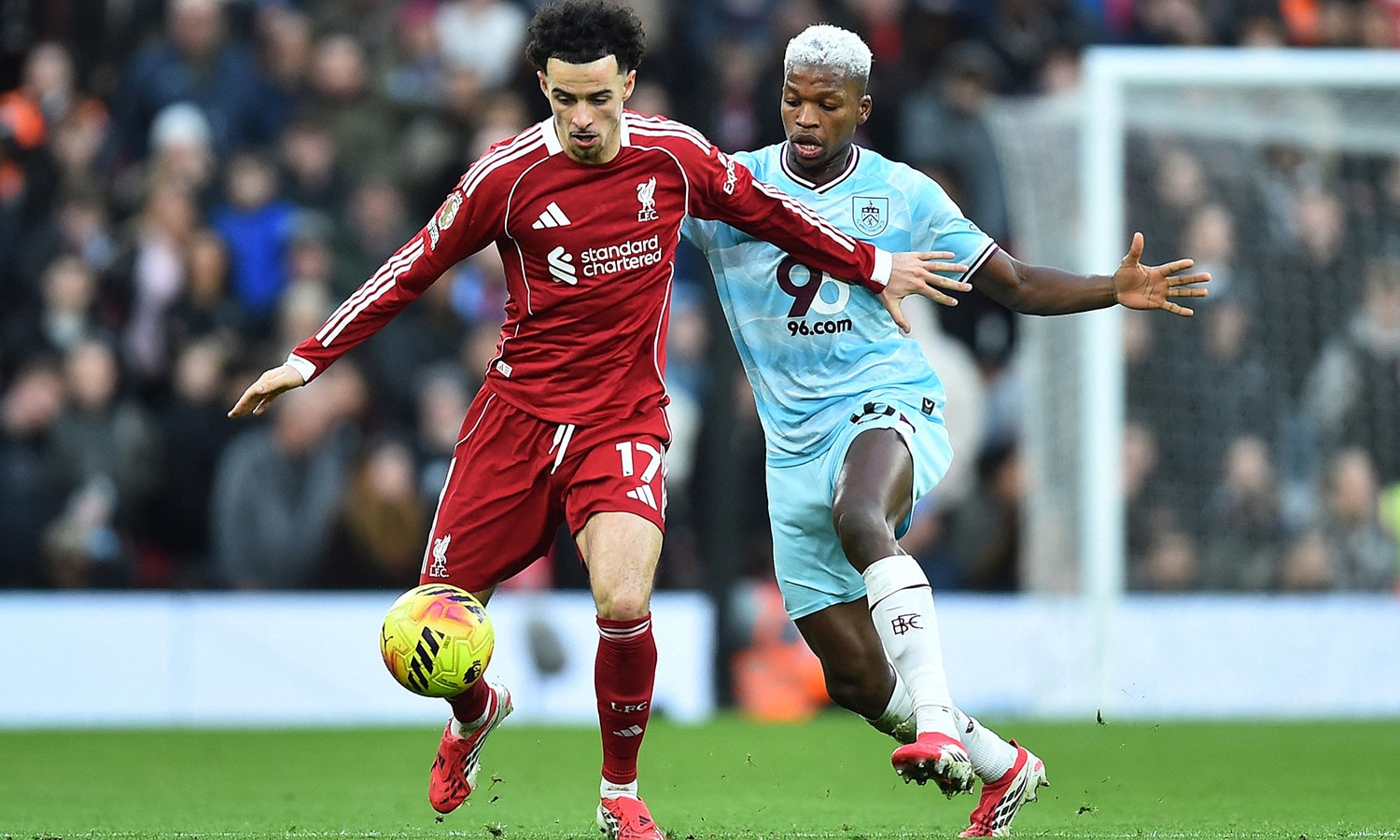 Liverpool đấu với Burnley ở vòng 22 giải Ngoại Hạng Anh.