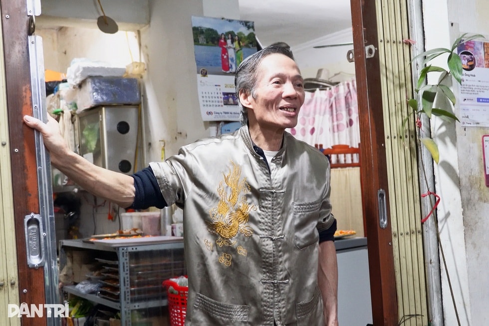 Bí mật trong đĩa xôi má đào 55.000 đồng, ông chủ Hà Nội bán trăm suất/ngày - 1