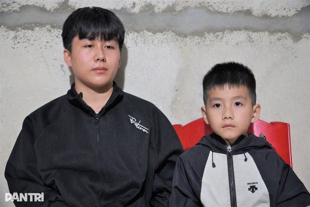 Ước mong nghẹn lời của cậu học trò khi mẹ nguy kịch, cha bệnh tật kiệt sức - 2