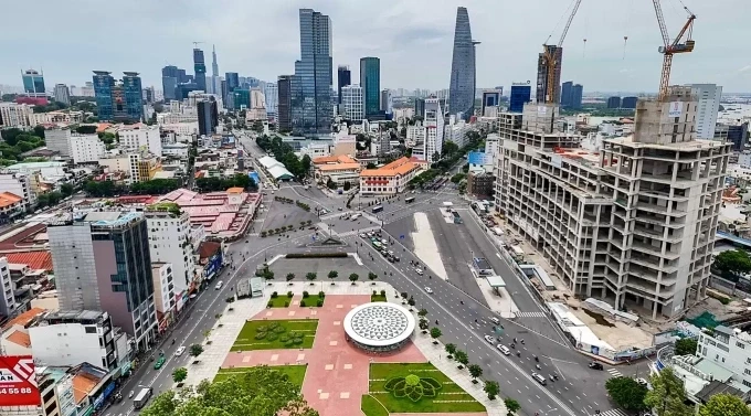 Khu vực quảng trường trước chợ Bến Thành. Ảnh: Quỳnh Trần