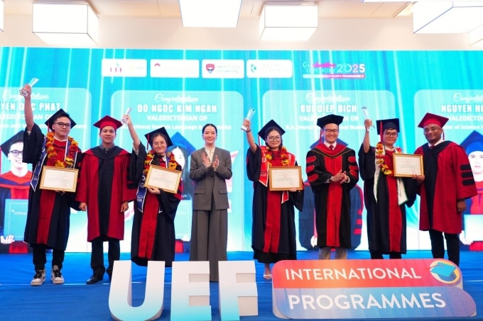 Sinh viên tốt nghiệp chương trình Gloucestershire Vietnam. Ảnh: Gloucestershire Vietnam