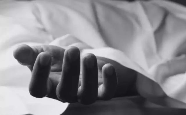 Bác sĩ 53 tuổi qua đời đột ngột dù mới vừa đi khám sức khỏe - Ảnh 1.