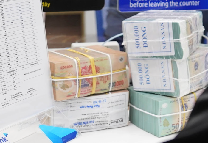 Những ngân hàng có lãi suất tiết kiệm cao nhất hiện nay - Ảnh 2.