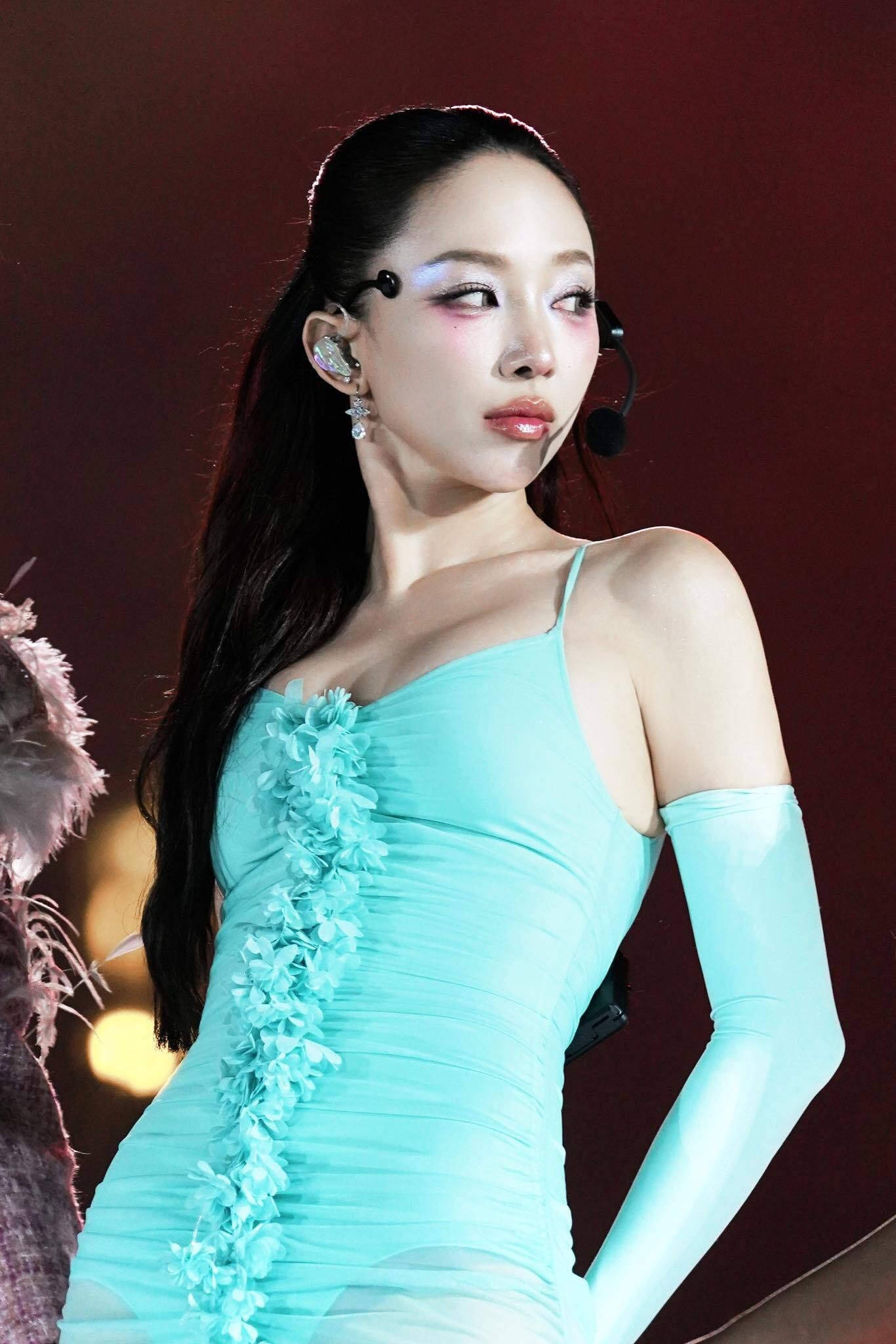 Sau ly hôn, nữ ca sĩ trở nên nhiều năng lượng, tự do và tích cực tham gia các hoạt động showbiz.