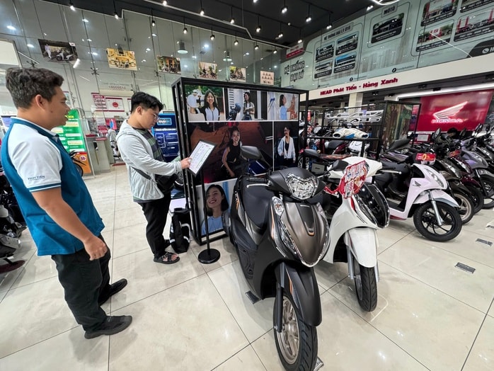 Càng gần Tết, giá xe máy càng tăng mạnh - Ảnh 1.