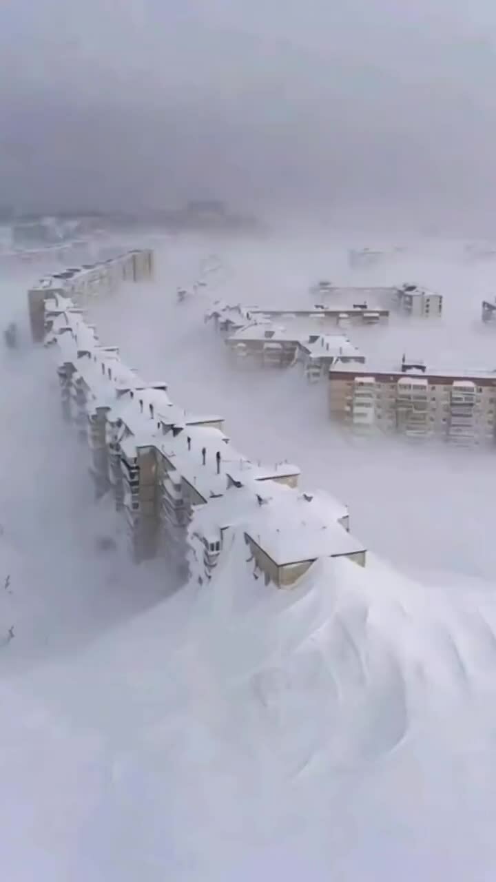 Bão tuyết phủ trắng bán đảo vùng Viễn Đông Nga