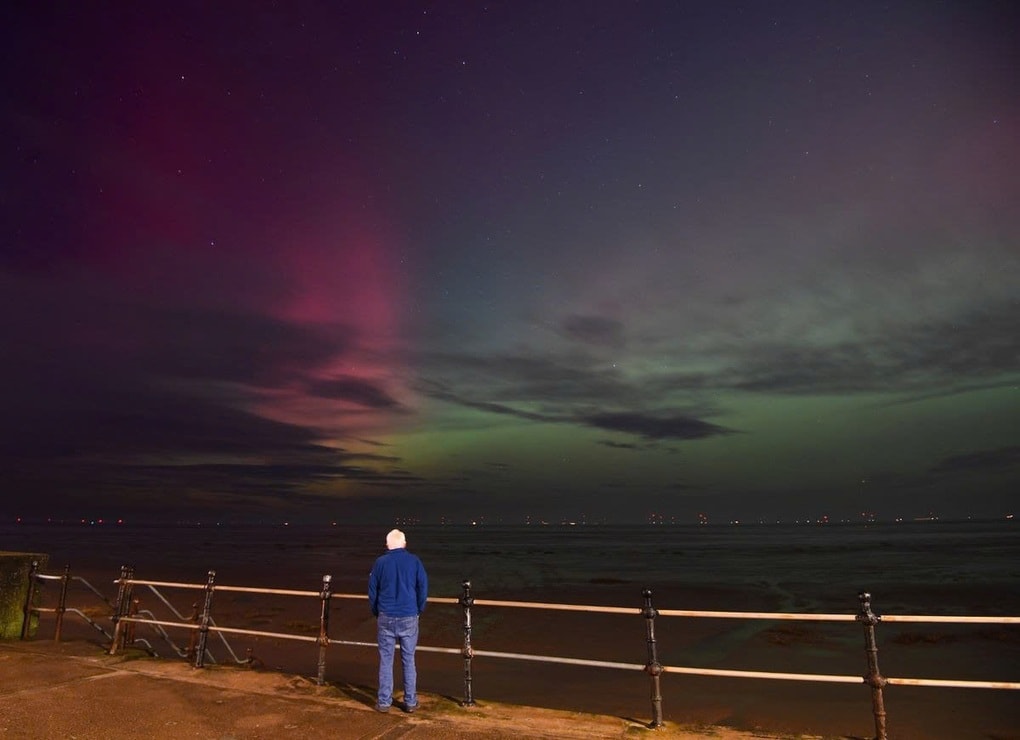 Hiện tượng hiếm gặp xuất hiện trên bầu trời Anh, cơ quan phát cảnh báo - 3