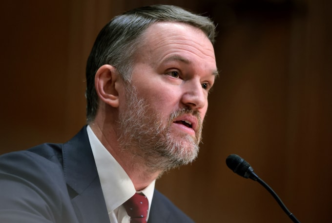 Đại diện Thương mại Mỹ Jamieson Greer điều trần trước Ủy ban Tài chính Thượng viện tháng 4/2025. Ảnh: AFP