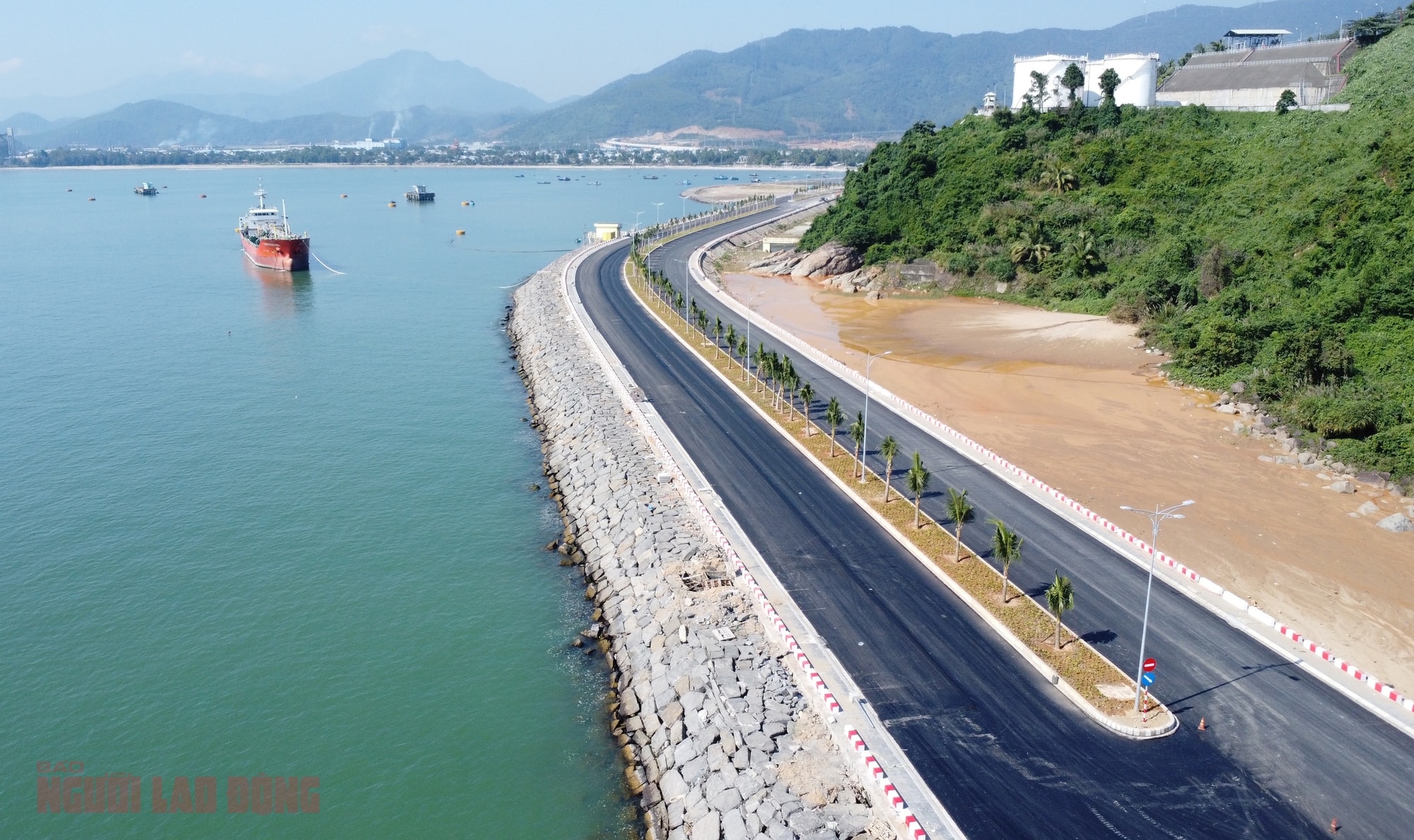 Cảng Liên Chiểu: Đại công trường kinh tế quan trọng tại Đà Nẵng trước ngày bàn giao - Ảnh 1.