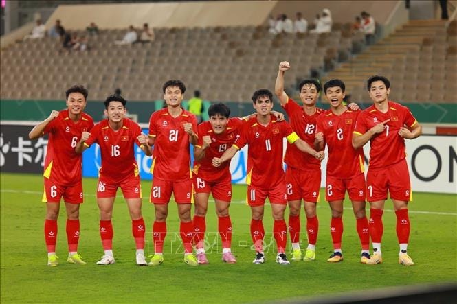 HLV Kim Sang-sik: U23 Việt Nam sẵn sàng đối mặt Trung Quốc ở bán kết U23 châu Á- Ảnh 1. HLV Kim Sang-sik: U23 Việt Nam sẵn sàng đối mặt Trung Quốc ở bán kết U23 châu Á- Ảnh 1.