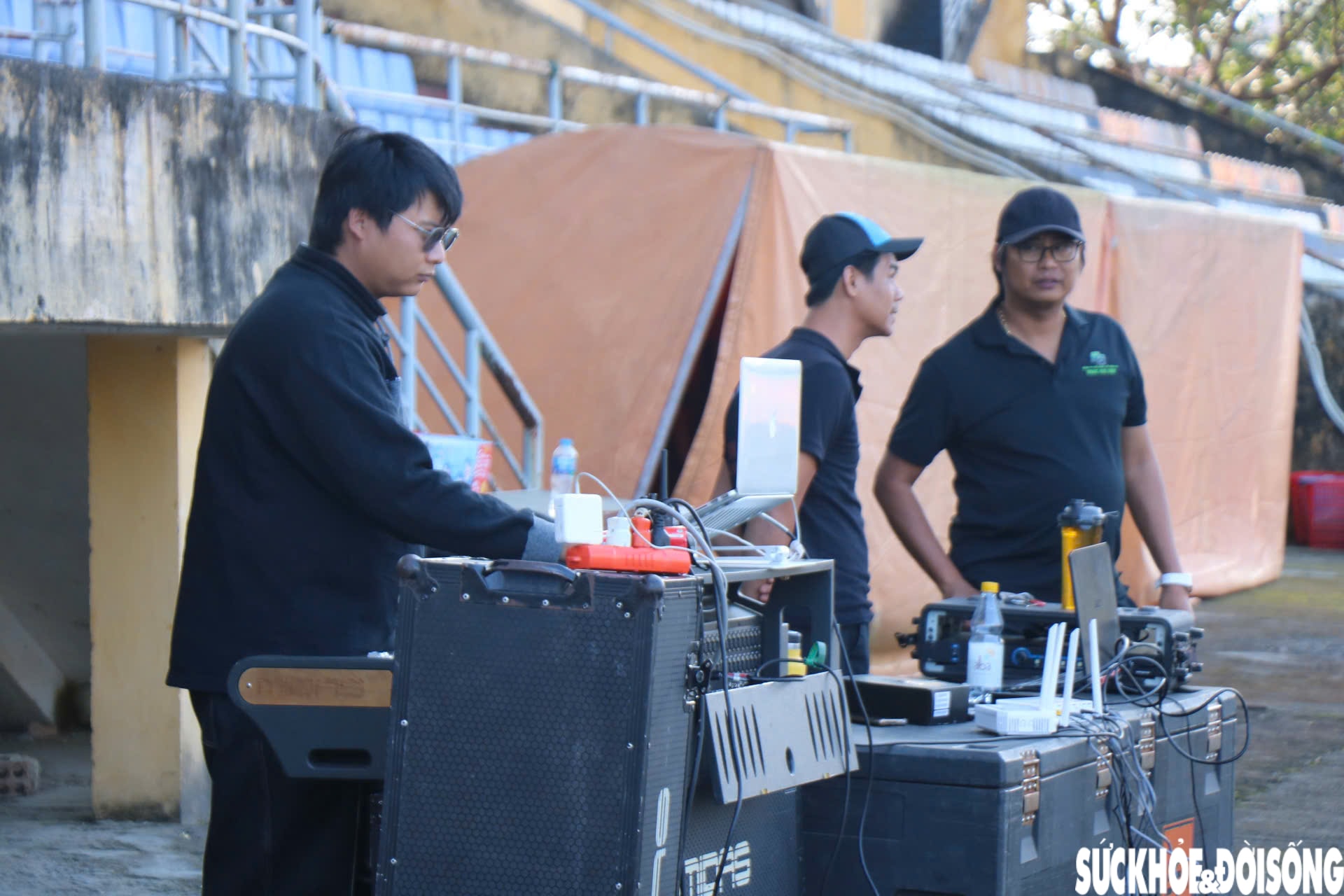 Cận cảnh màn hình LED 'khủng' ở Huế tiếp lửa U23 Việt Nam đấu U23 Trung Quốc- Ảnh 3.