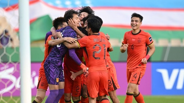Tương quan sức mạnh giữa U23 Việt Nam - U23 Trung Quốc: Khi 'công bén' gặp 'thủ chắc'- Ảnh 1.