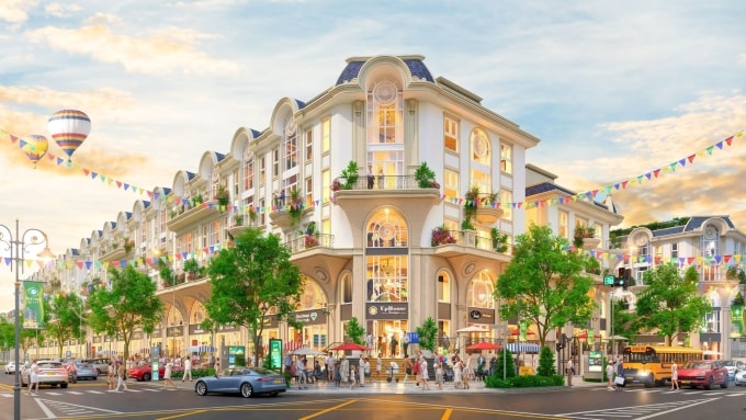 Phố thương mại cao cấp The Legend Shophouse tại Van Phuc City. Ảnh: VPG