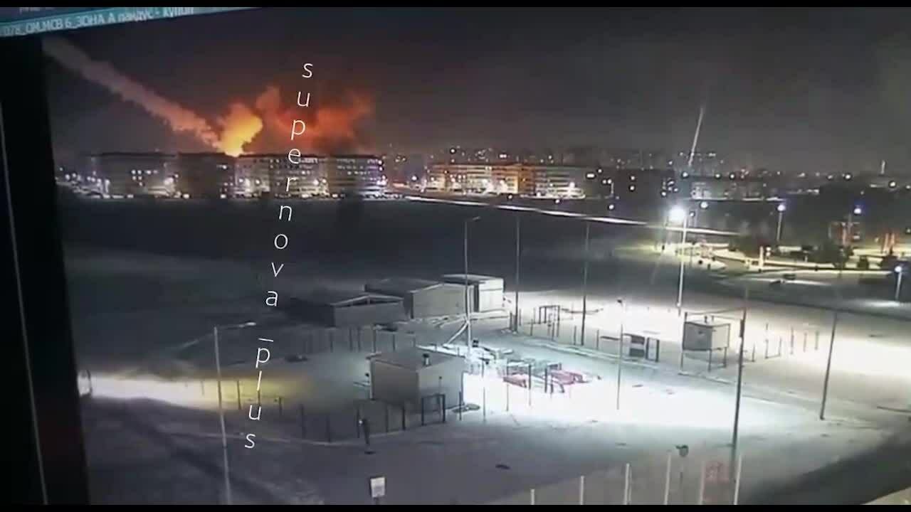 Xuất hiện video 'tên lửa S-400 Nga lao vào nhà dân'