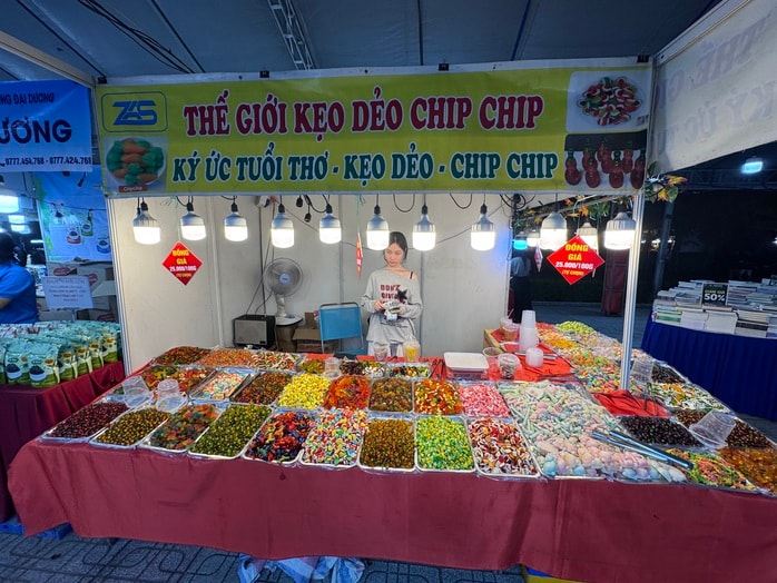 Tha hồ mua sắm tại chương trình kích cầu tiêu dùng phường Hạnh Thông , TP HCM - Ảnh 4.