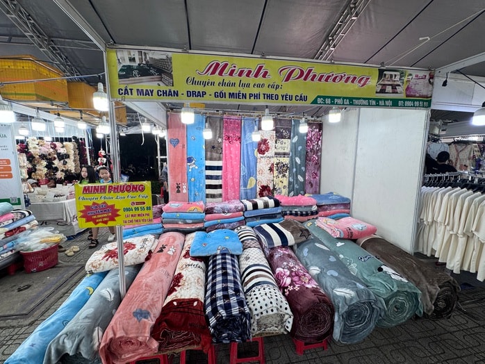 Tha hồ mua sắm tại chương trình kích cầu tiêu dùng phường Hạnh Thông , TP HCM - Ảnh 9.