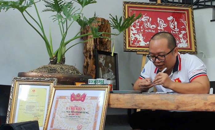 Tùng tranh nhôm và hành trình khởi nghiệp không giống ai  - Ảnh 1.