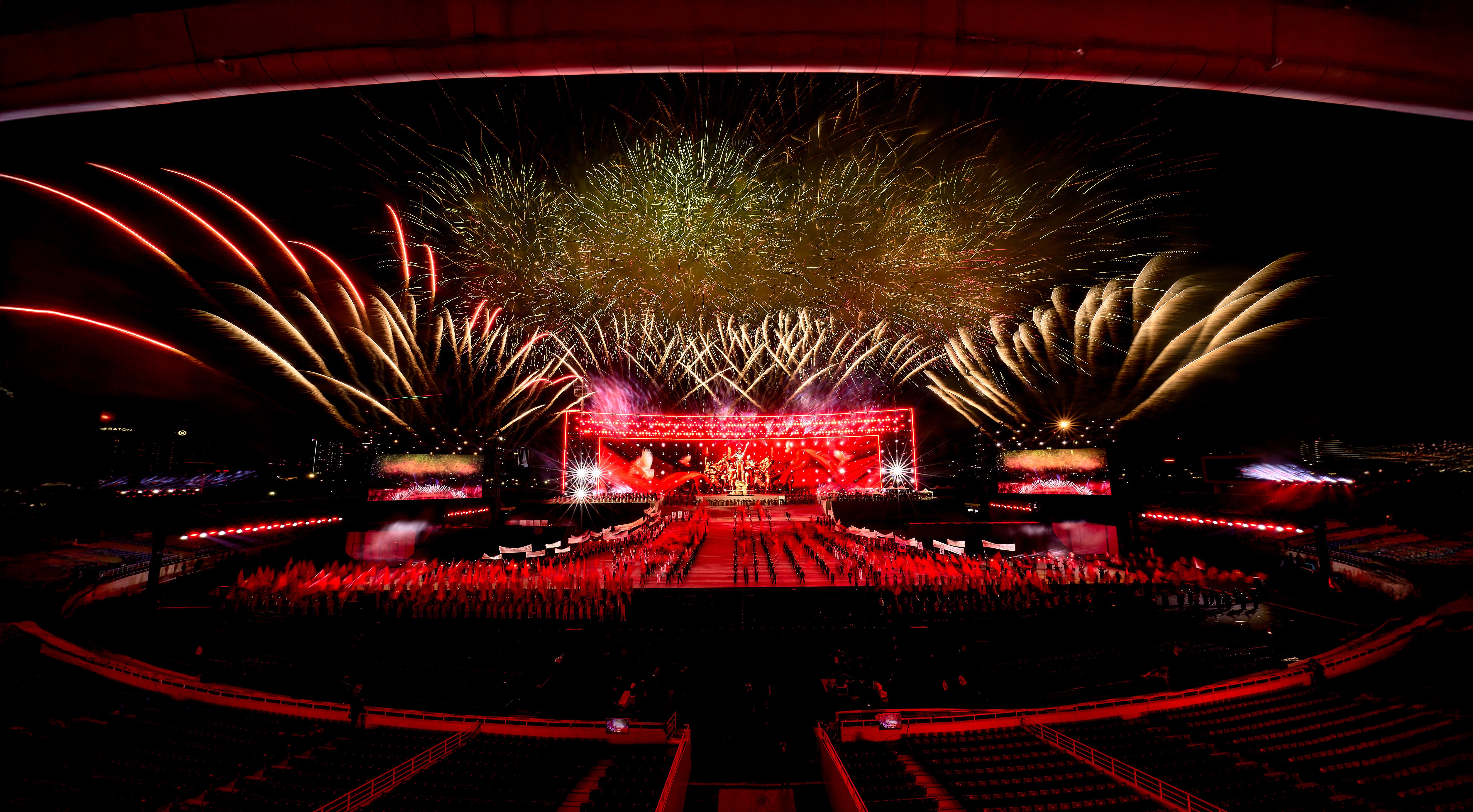 Đại nhạc hội pháo hoa sẽ có sân khấu nghệ thuật quy mô lớn bậc nhất Việt Nam. (Ảnh: Sun Group)