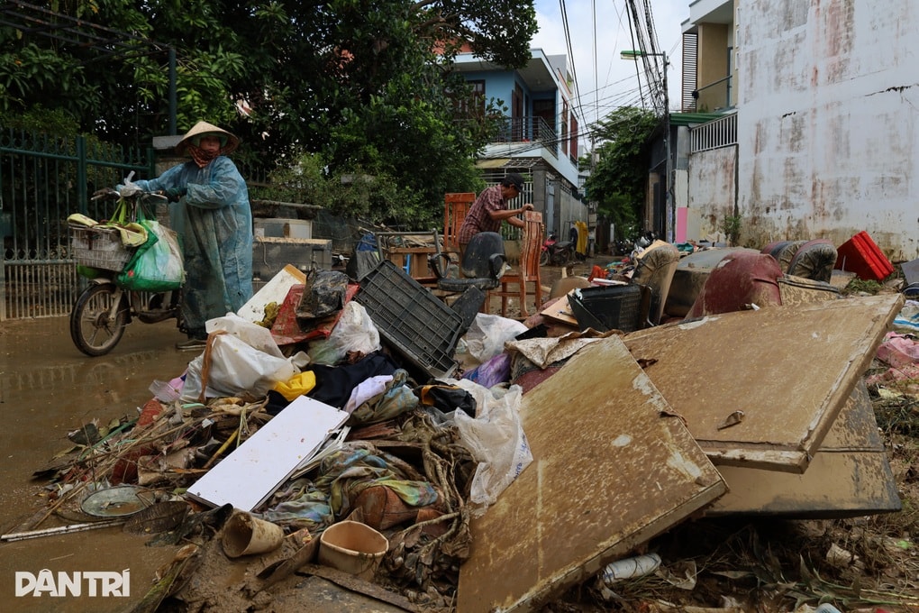 Hơn 100.000 hộ gia đình được hỗ trợ từ 2 đến 5 triệu đồng - 1