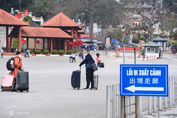 Người Trung Quốc xuất cảnh về nước, tháng 1/2023. Ảnh: Giang Huy