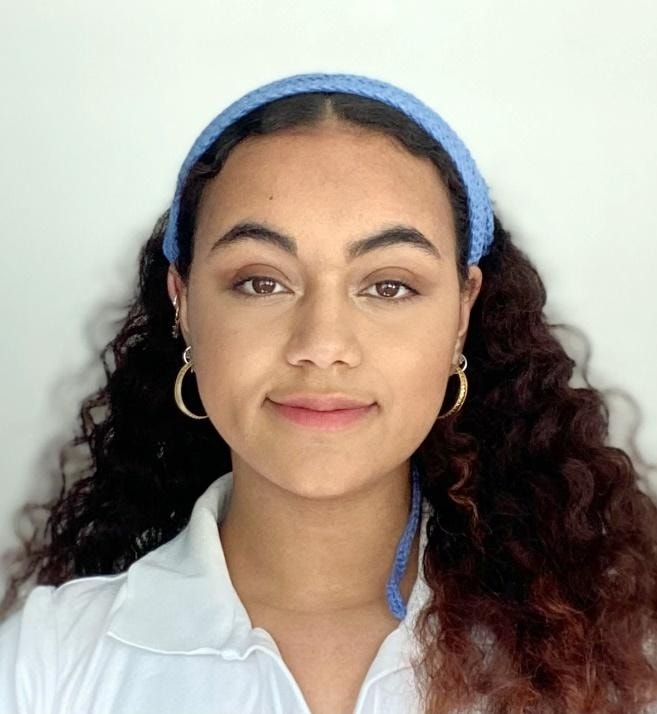 Rose Djedidi tới Đại học Duy Tân với mong muốn phát triển sự nghiệp bền vững. Ảnh: Nhân vật cung cấp