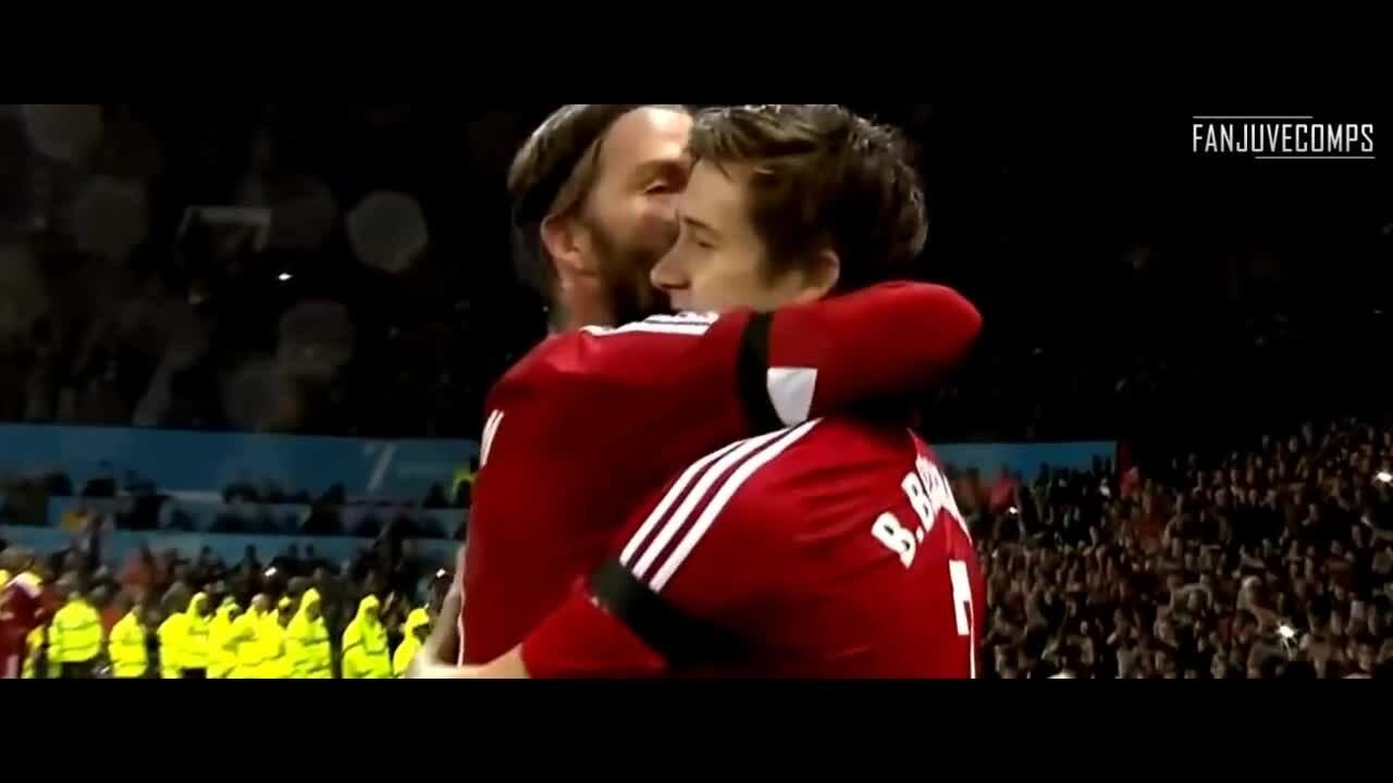 Brooklyn Beckham trong trận bóng gây quỹ cho UNICEF năm 2015