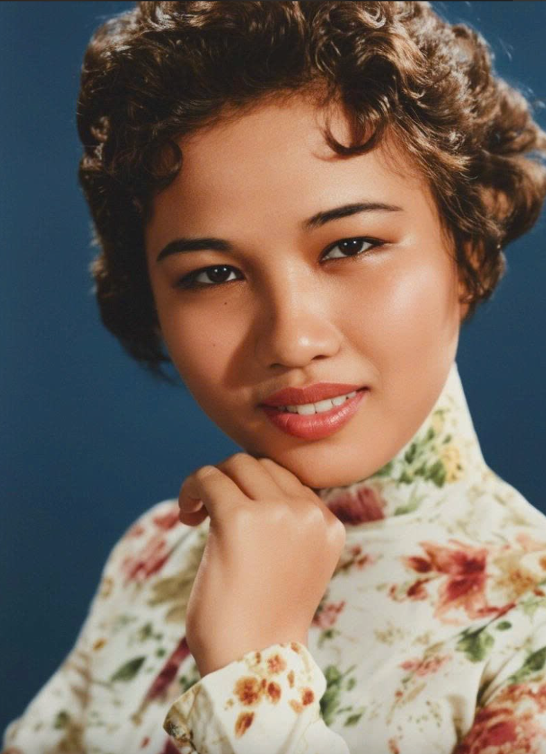 Nghệ sĩ cải lương Hồng Nga U80 da dẻ vẫn hồng hào nhưng bị lẫn, không còn nhớ ai- Ảnh 1.