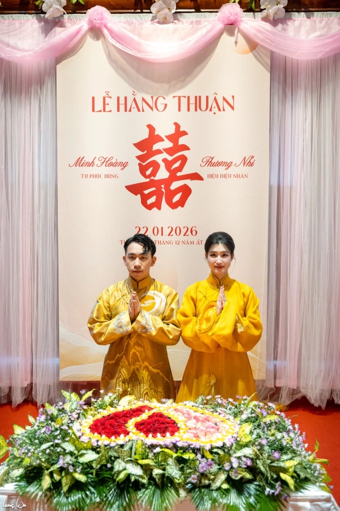 Á hậu Phương Nhi và con trai tỷ phú làm lễ hằng thuận vào sáng 22/1.