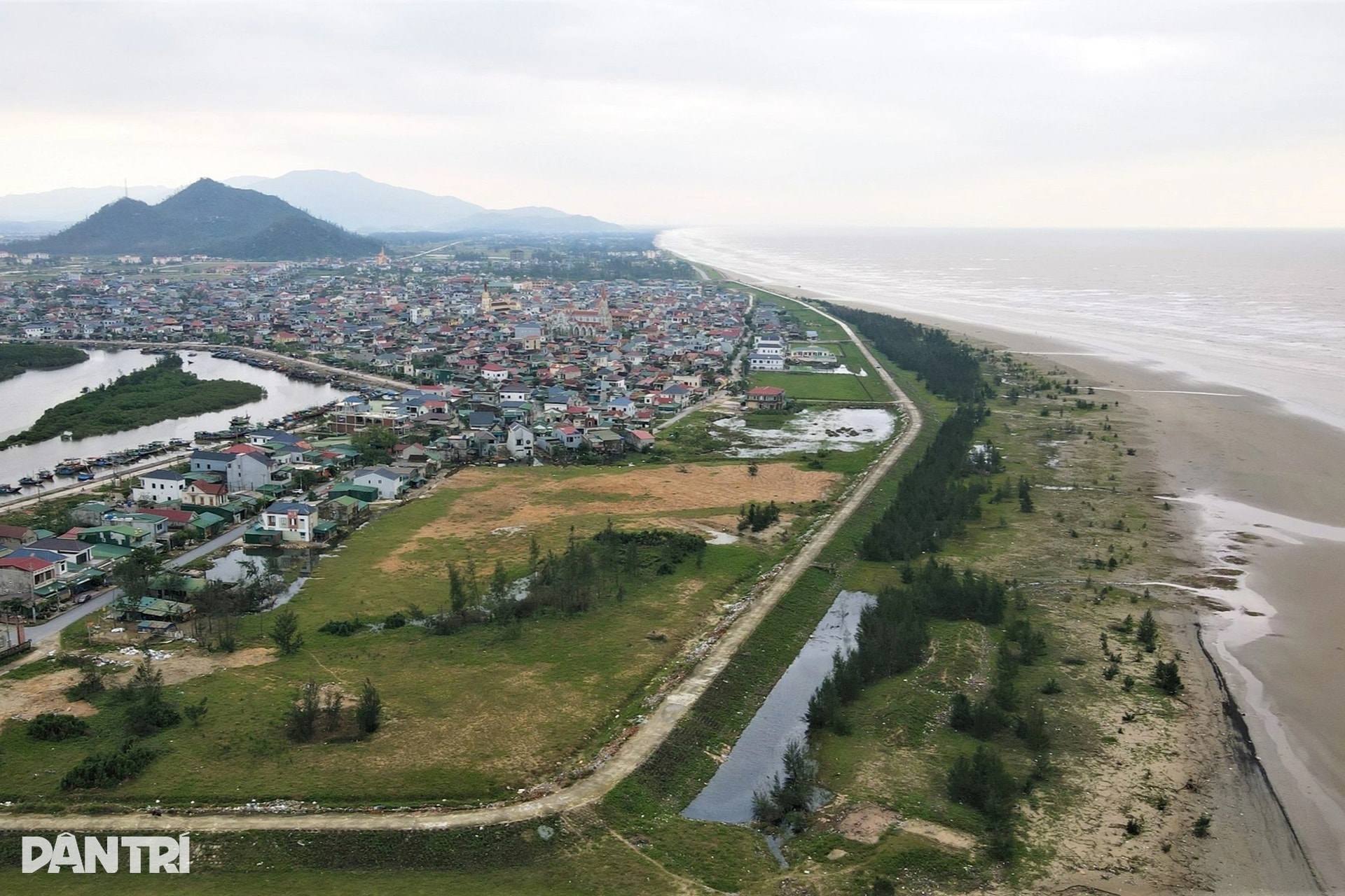 Làng nghề đỏ lửa ngày đêm, thợ thuyền mướt mồ hôi giữa giá lạnh - 1