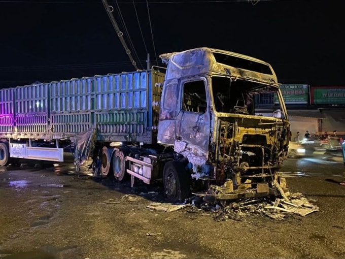 Hiện trường sau vụ cháy. Ảnh: Thái Hà