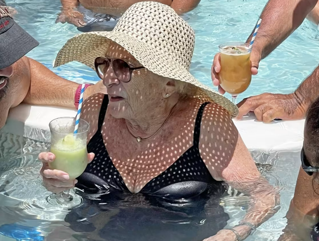 Cụ bà sống thọ 101 tuổi nhờ thói quen đơn giản, ở Việt Nam ai cũng có thể áp dụng - Ảnh 1.