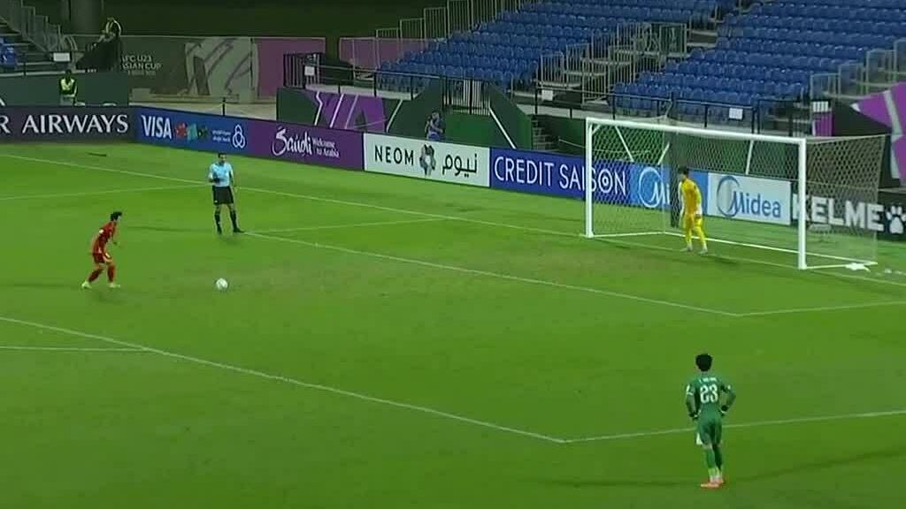 Màn ghi bàn của Thanh Nhàn trước tuyển Hàn Quốc trên chấm 11m