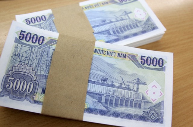 Ngân hàng Nhà nước bác bỏ hoang tin loại bỏ tiền mệnh giá 1.000 và 5.000 đồng- Ảnh 1.
